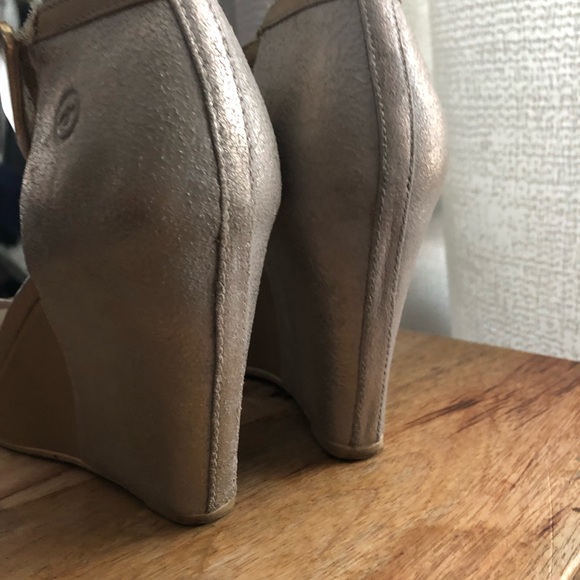 Bronx Wedge - Picture 3 of 5